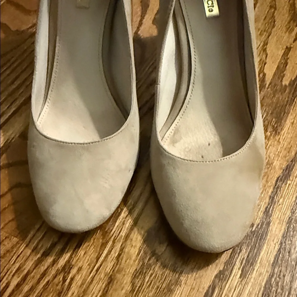 Louise et Cie Beige Leather Heels size 9